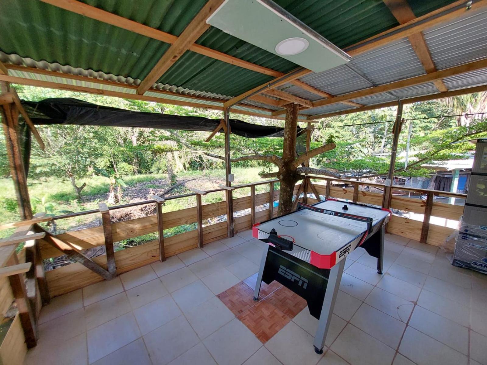 Residencia Las Brisas Griegas Quepos Exterior photo